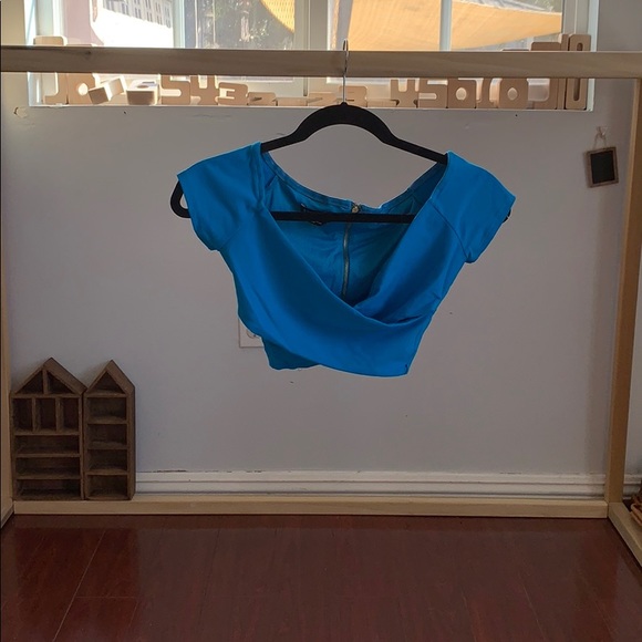 Bebe Blue Cropped Body Con Top - Picture 1 of 3